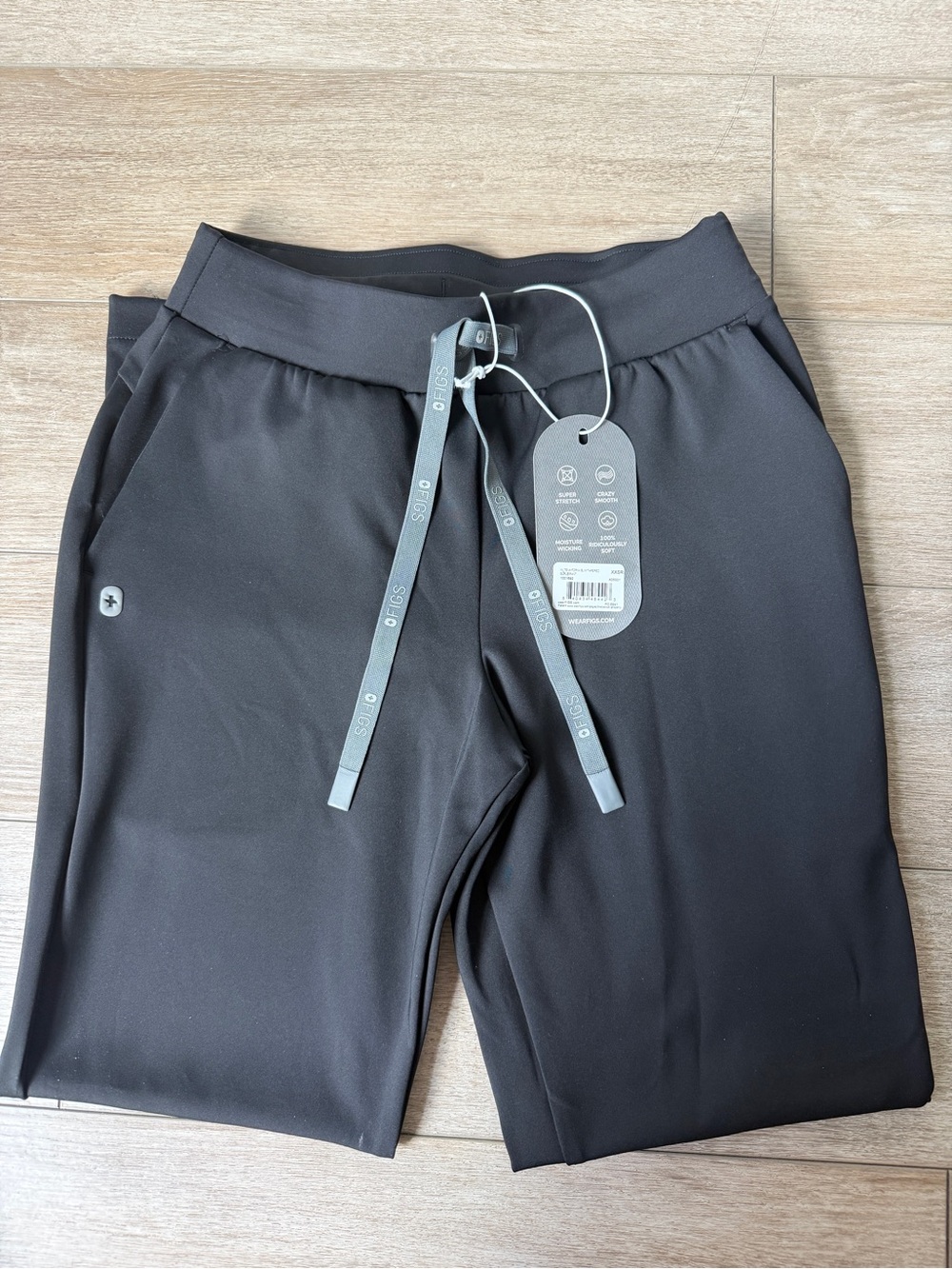 Figs NWT Black Pant Form-X